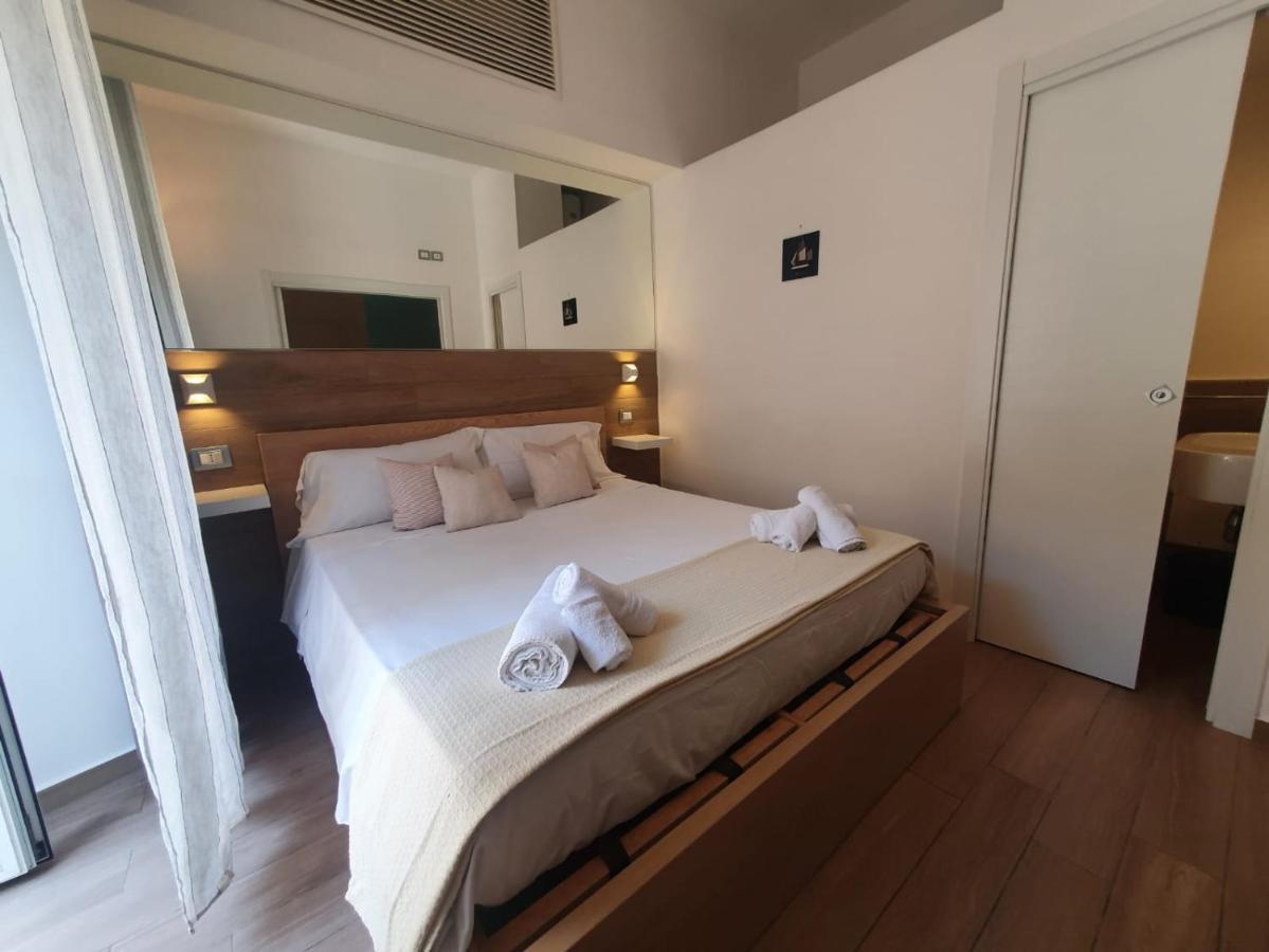 Casa Sofia- Fondi Vertice Rooms Dış mekan fotoğraf