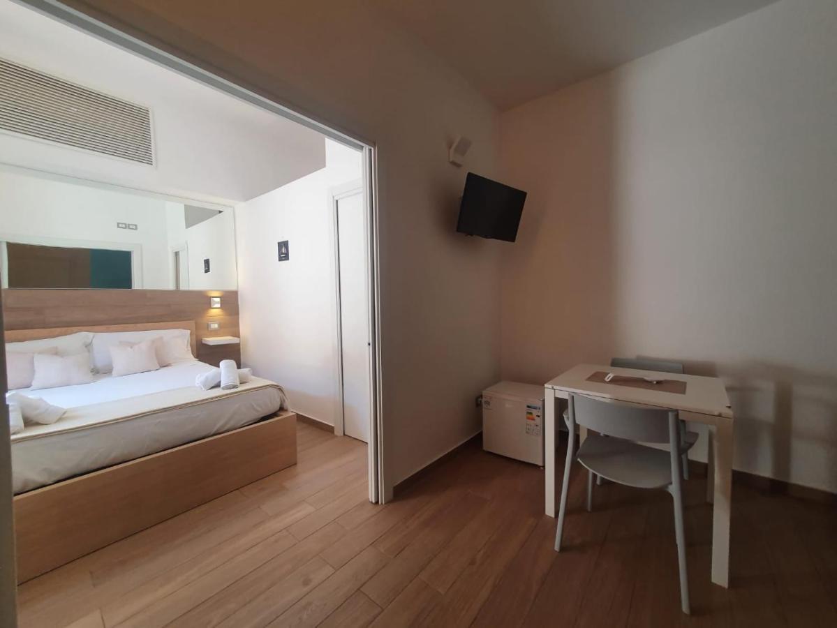 Casa Sofia- Fondi Vertice Rooms Dış mekan fotoğraf